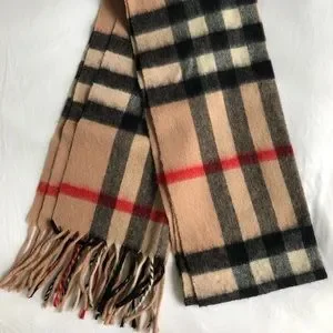 Burberry cashmere scarf